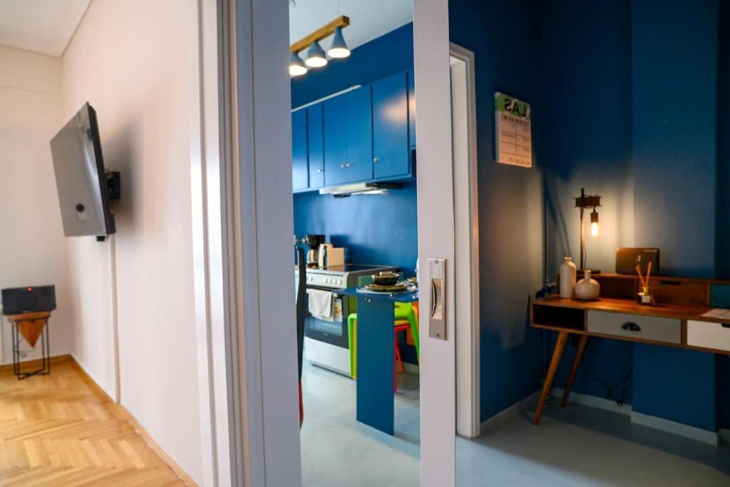 Bluexenia 1 Bedroom Retro Luxury أثينا المظهر الخارجي الصورة