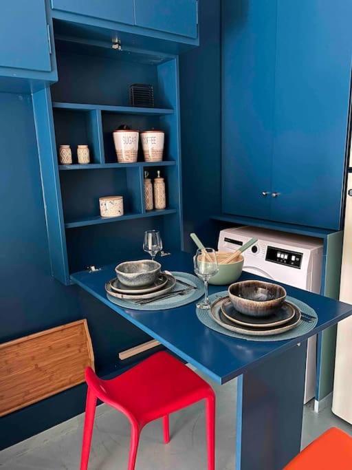 Bluexenia 1 Bedroom Retro Luxury أثينا المظهر الخارجي الصورة