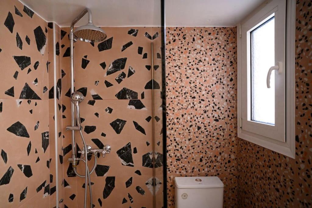 Bluexenia 1 Bedroom Retro Luxury أثينا المظهر الخارجي الصورة